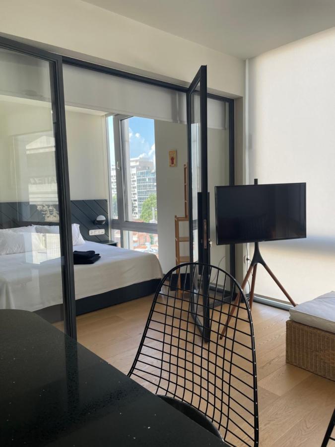 Open Light Apt - Downtown Appartement *